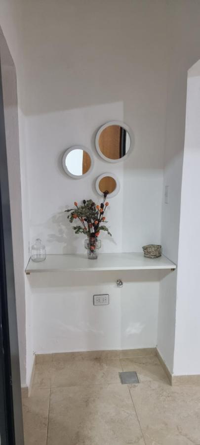 Center Apartment *